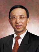 BIOGRAPHICAL DETAILS OF SENIOR MANAGEMENT Mr Vincent Hoi Chuen CHENG OBE, JP VICE-CHAIRMAN AND CHIEF EXECUTIVE Age 52.