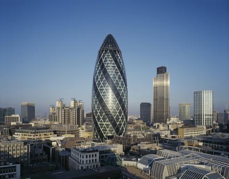 Swiss Re at a glance Centre for Global Dialogue, Rüschlikon The Gherkin, London Slide 3 Headquarter, Zurich Swiss Re is the world s leading and most diversified global reinsurer, founded in Zurich