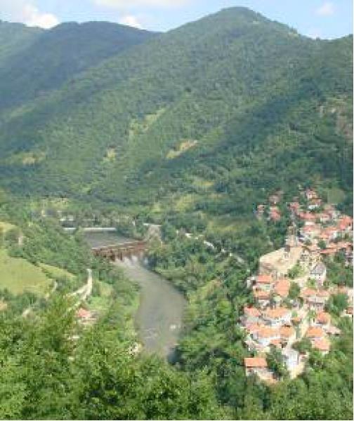 Projects example HPP Vranduk in BIH Construction and operation of the new run-of-river, diversion type HPP on river Bosna in BIH with capacity of 20 MWe and connection to the national grid Project