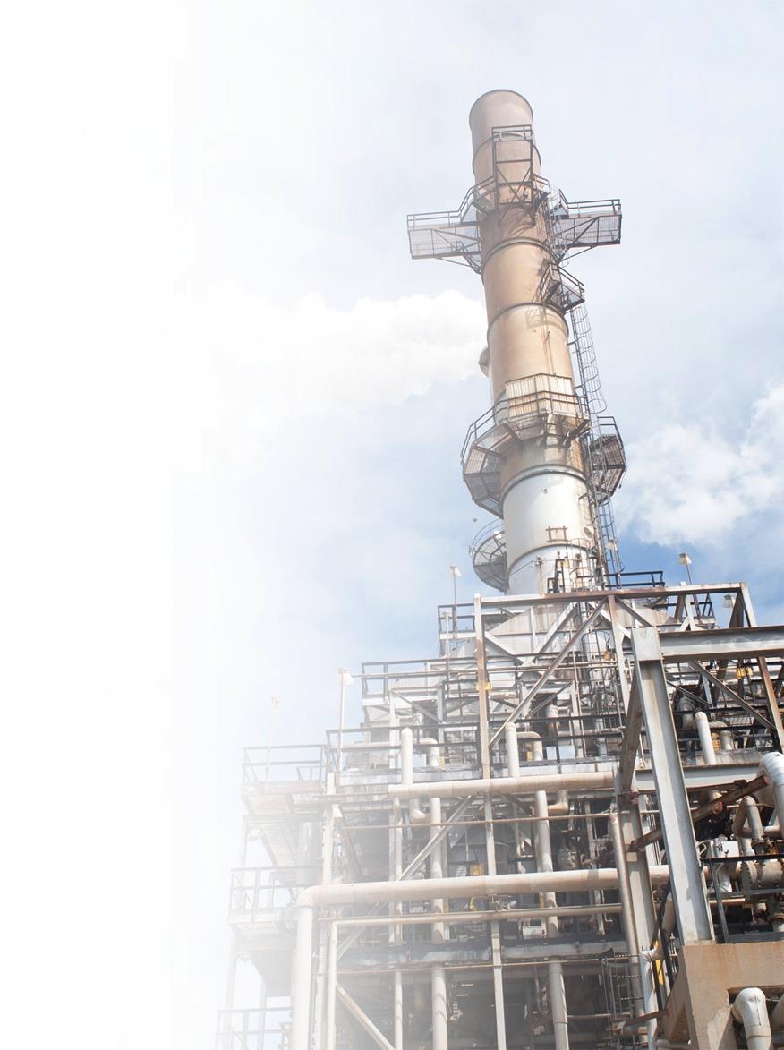 Strategic Investments for Distinctive Value Creating advantage through integration Los Angeles Refinery Integration and Compliance Project Changing the West Coast