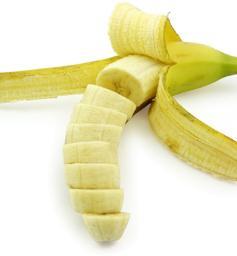 CASE STUDY 1 Let us look at the aspects of the EC Bananas III case that deals with GATT Article XIII on the non-discriminatory administration of quantitative restriction.