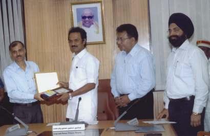 Corporate Social Responsibility Award Hon'ble Deputy Chief Minister of Govt. of Tamil Nadu presents the Corporate Social Responsibility Award for the year 2007-08 to Mr. Md Nasimuddin, I.A.S., Managing Director, TNPL, on 19.